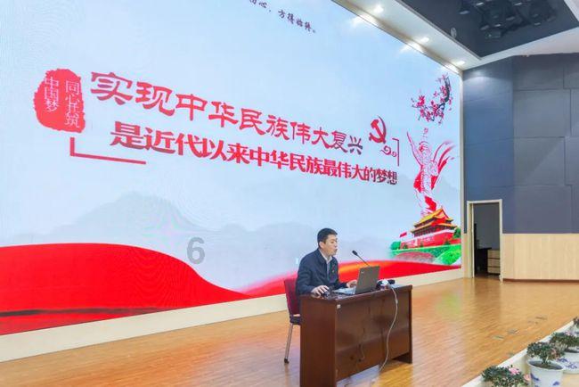 超黄金铠甲