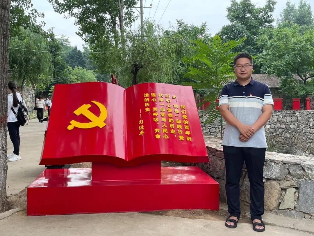 草莓在盆栽里种好还是在地里种好？游戏画面